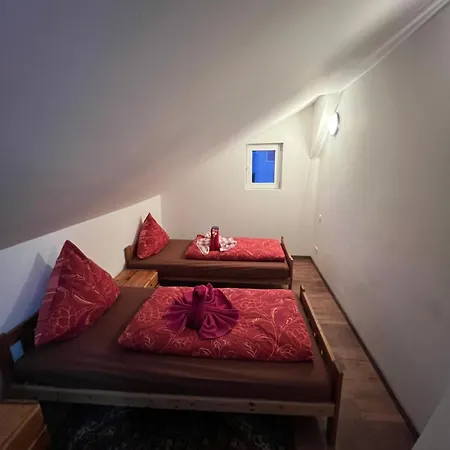 Gasthof Altstadtnest 3*